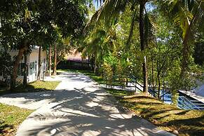 Suansaimai Resort