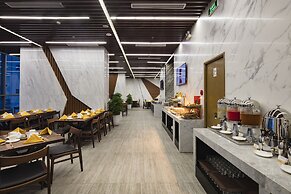 Emerald Bay Hotel & Spa Nha Trang