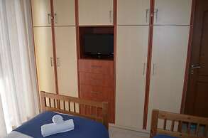 Blue Ark Aigeira Flat & Studio