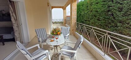 Blue Ark Aigeira Flat & Studio