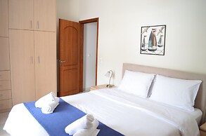 Blue Ark Aigeira Flat & Studio