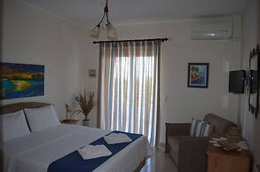 Blue Ark Aigeira Flat & Studio