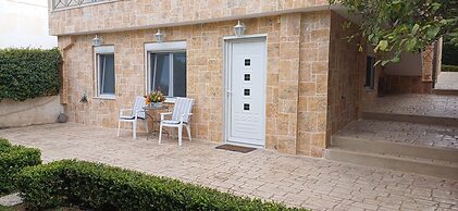 Blue Ark Aigeira Flat & Studio