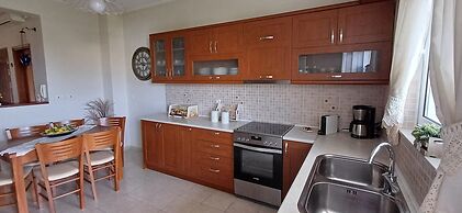 Blue Ark Aigeira Flat & Studio