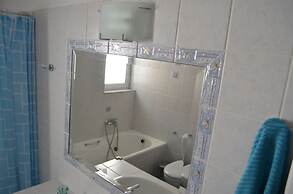 Blue Ark Aigeira Flat & Studio