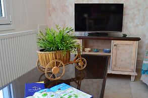 Blue Ark Aigeira Flat & Studio