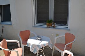 Blue Ark Aigeira Flat & Studio