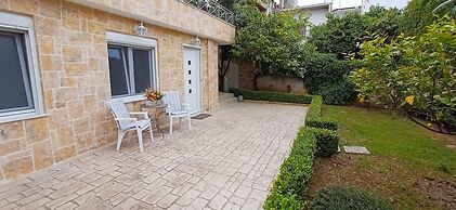 Blue Ark Aigeira Flat & Studio