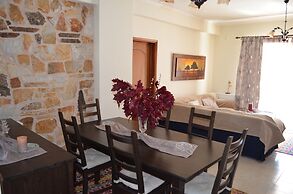 Blue Ark Aigeira Flat & Studio