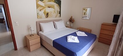Blue Ark Aigeira Flat & Studio