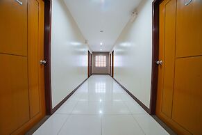 RedDoorz near Angeles University Foundation