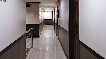 RedDoorz @ Bonifacio St Cebu