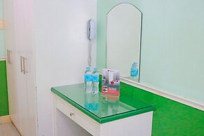 RedDoorz @ Bonifacio St Cebu