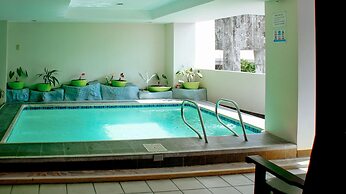 RedDoorz Plus @ Mabolo Cebu