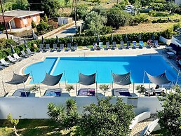 Ccb Ionian Suites by Bruskos