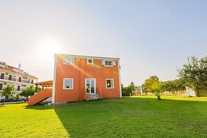 Ccb Ionian Suites by Bruskos