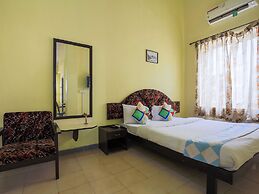 OYO 15110 Home Elegant Studio Calangute