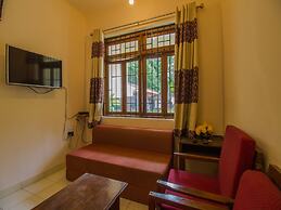 OYO 15758 Elegant 1 BHK Calangute