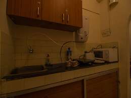 OYO 15758 Elegant 1 BHK Calangute