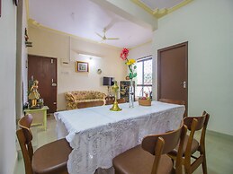 OYO 15934 Home Traditional 3BHK Bainguinim