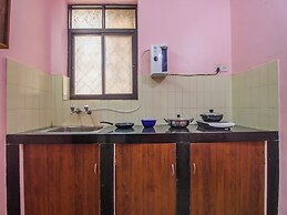 OYO 15934 Home Traditional 3BHK Bainguinim