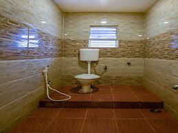 OYO 14929 River View