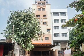 OYO 14929 River View