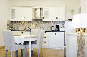 Pyramid City Apartments