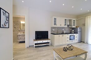 Pyramid City Apartments