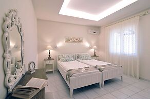 Pyramid City Apartments