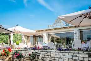 Pyramid City Apartments