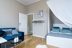 Elite Apartments King Size Old Town