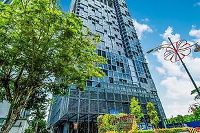 Expressionz Professional Suites by iHost Homes 2