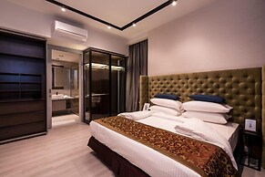 Expressionz Professional Suites by iHost Homes 2