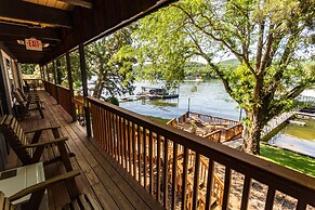 Point View Resort
