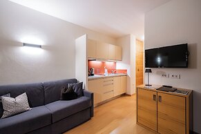 paloria apartments & sport