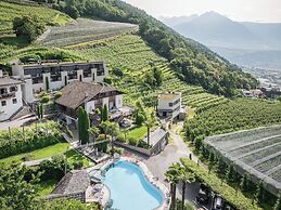 paloria apartments & sport