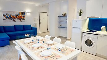 Modern & Central Apt in Athens