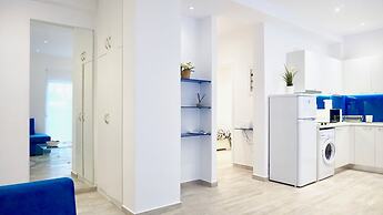 Modern & Central Apt in Athens