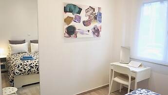 Modern & Central Apt in Athens