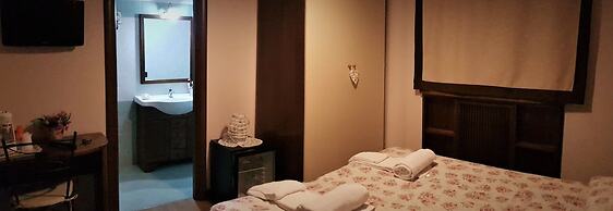 Glamour Bed And Breakfast