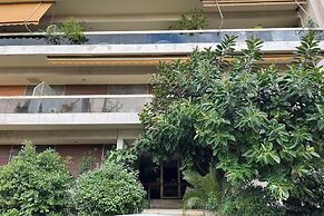 Spacious Peaceful Studio with Garden Patio