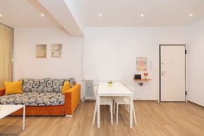 Spacious Peaceful Studio with Garden Patio