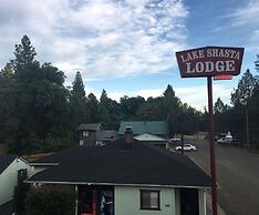 Lake Shasta Lodge