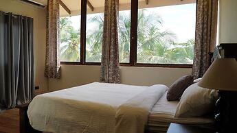 Sunset del Mar Beach Front House