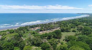Sunset del Mar Beach Front House