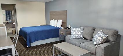 AmeriStay Inn &Suites