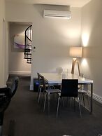 Bond Street Apartment Luxury 3-bedroom