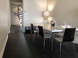 Bond Street Apartment Luxury 3-bedroom