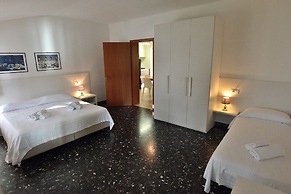 Apartment Spinnaker With Lake View Terrace